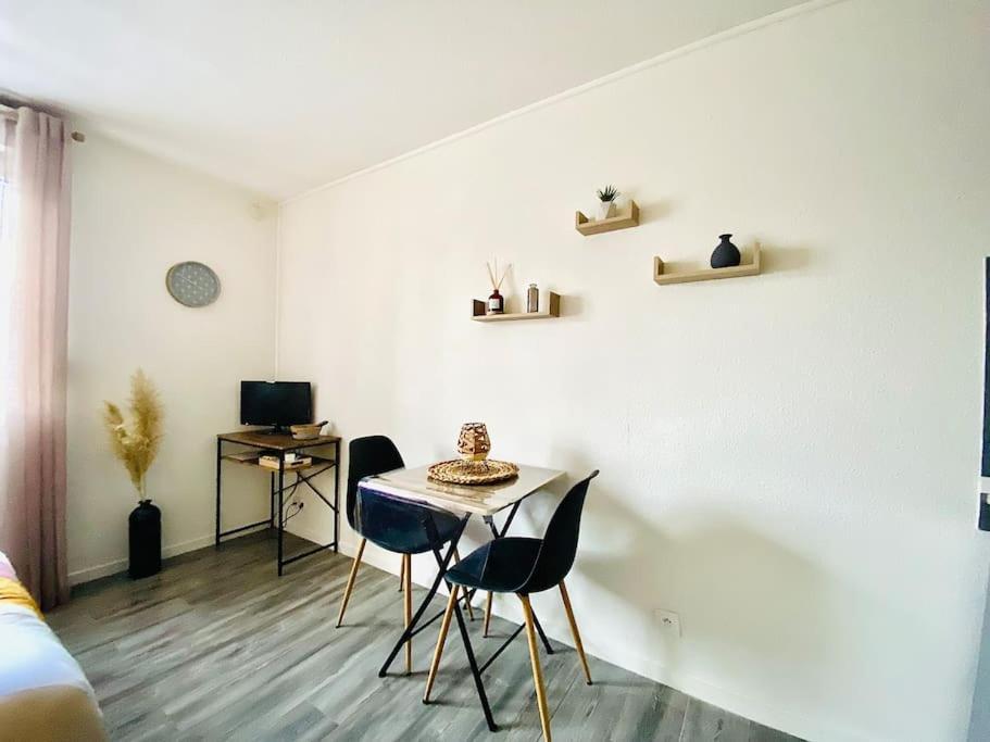 Apartamento Au Calme Confort & Proche Centre Le Mans Exterior foto